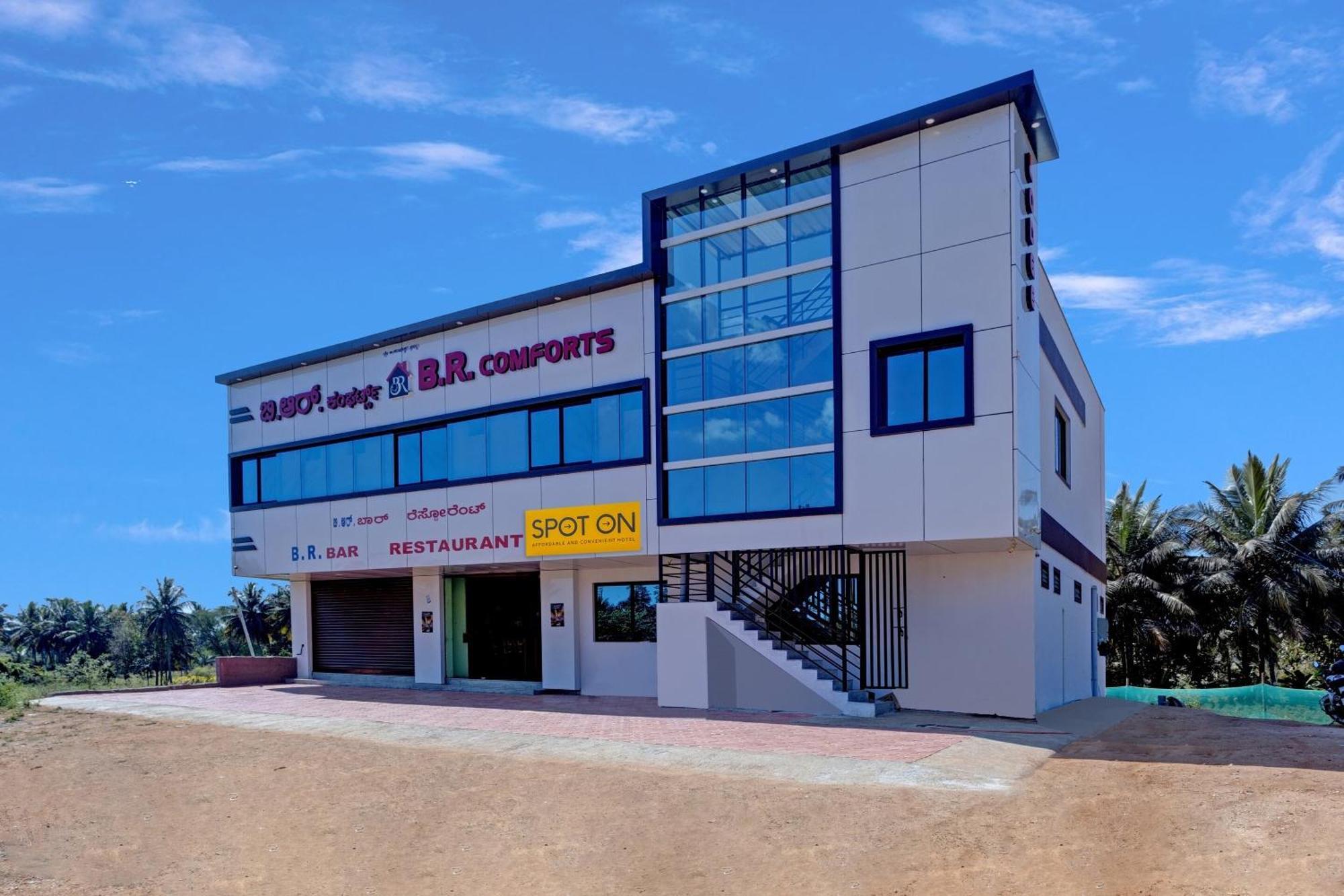 Spot On B R Comforts Krs Back Water Hotell Hosa Kannambādi Exteriör bild